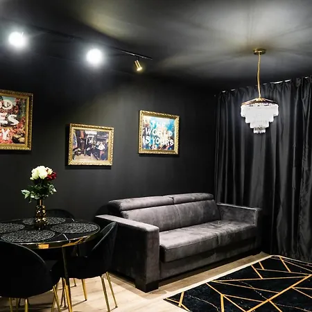 Lam Black - Ac - Balcony דירה