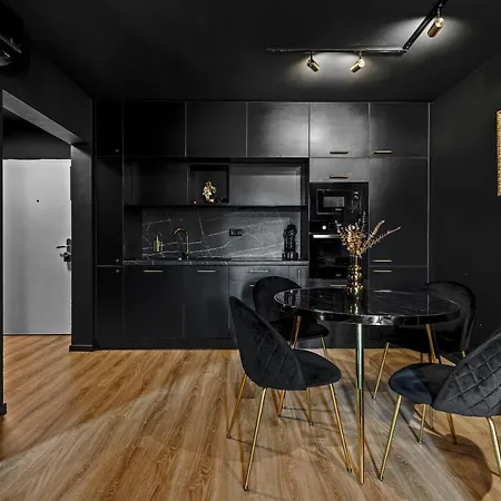 דירה Lam Black - Ac - Balcony *